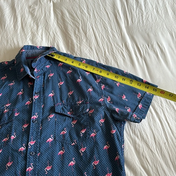 Drill Clothing Co Button Down Blue w white polka and flamingo sz M - Picture 8 of 9